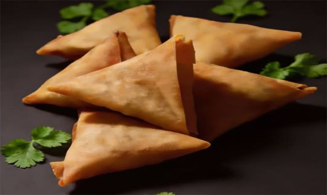 Mini veggie Samosa 6 piece (Halal)