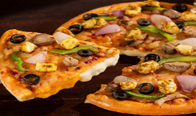 Peri Peri Paneer Pizza (V)