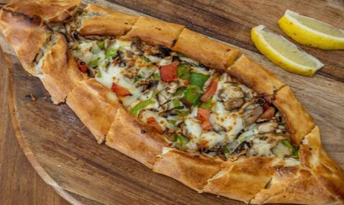 Turkish Salami Pide