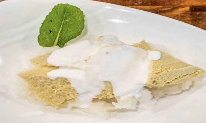 Sticky Rice with Custard