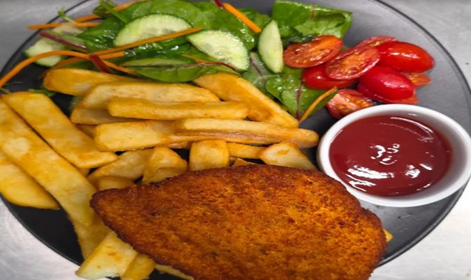 Schnitzel with Chips