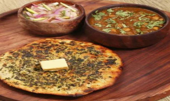 Amritsari Kulcha and Chole
