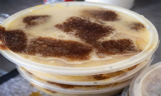 Steamed pudding and custard