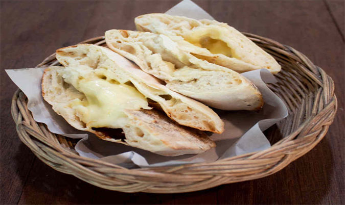 Cheese Naan