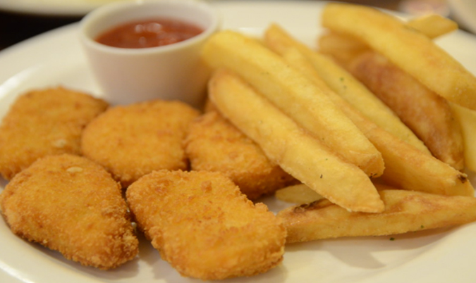 Kids Nuggets & Fries