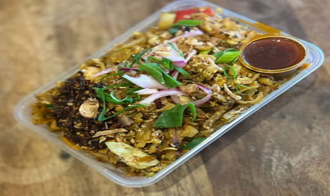 Pettah Special Chicken Curry Kottu