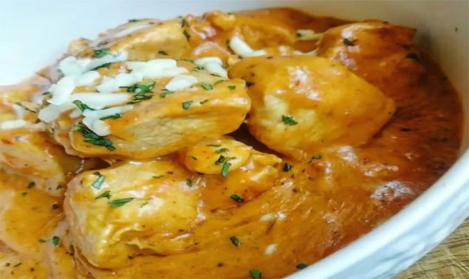 CHICKEN CHEESE HANDI