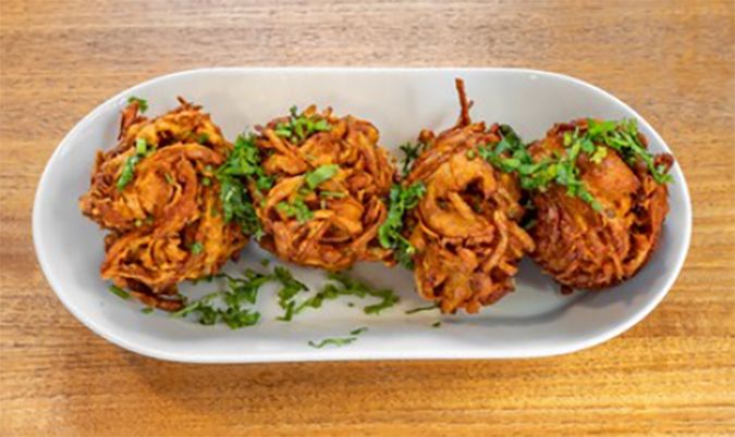 ONION BHAJI (4 PCS)