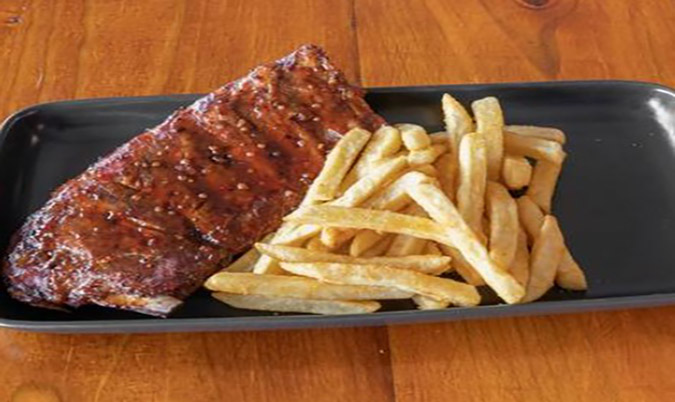 Half Rack Pork Ribs with a Side of Chips