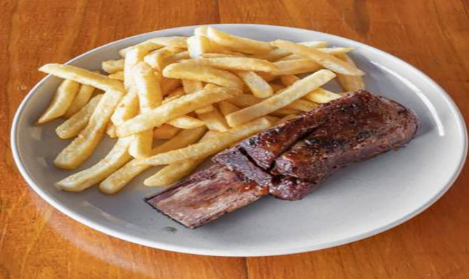 Single Beef Rib with a Side of Chips
