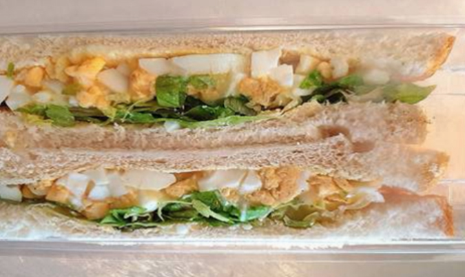 Egg Lettuce Sandwich