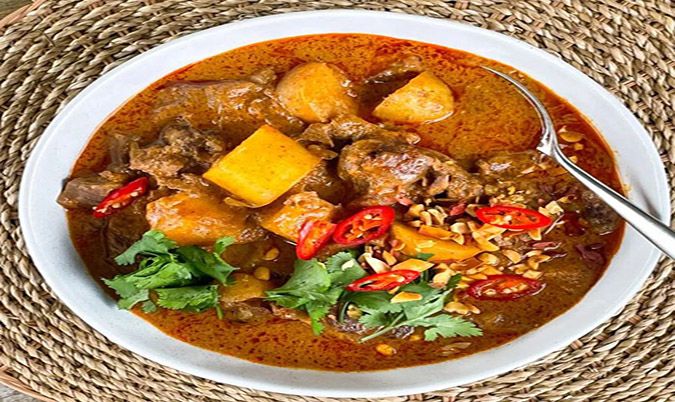 Massaman Beef Curry