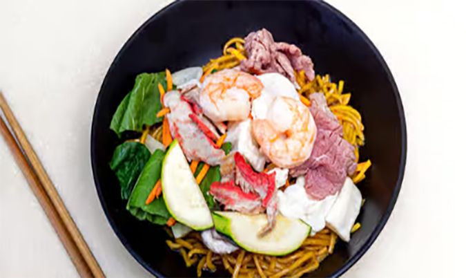 1. Combo Yummy Noodle