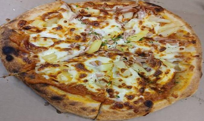 Hawaiian Pizza
