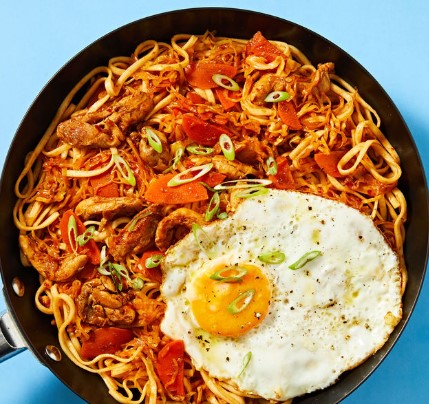 Fried Noodles with Chicken