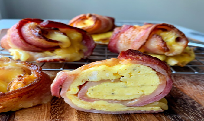 Bacon and Egg Roll with Cheese
