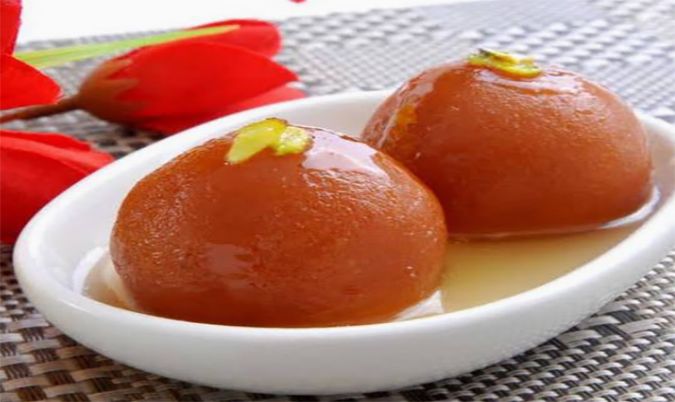 Gulab jamun (2pcs)