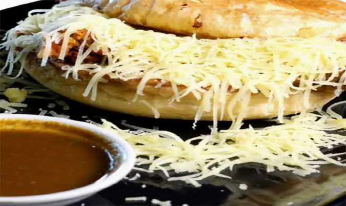 Cheese Mumbai Omelette