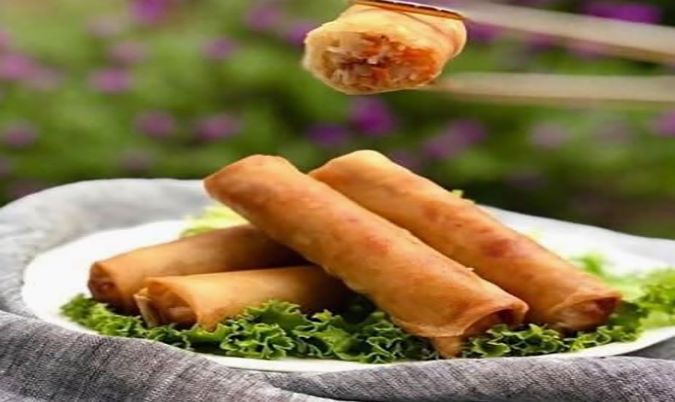 Pork Spring Rolls (4)