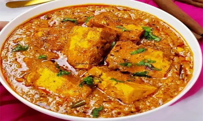 Paneer Korma (650ml) – Rich & Creamy (FRI - SUN ONLY)