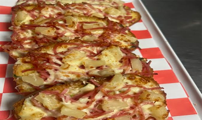 Ham and Pineapple Garlic Bread